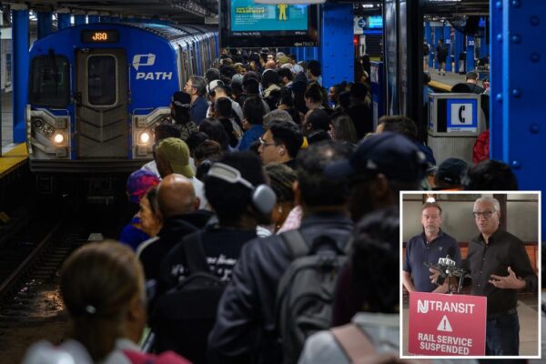 NJ Transit strike talks to pick up again Saturday, railroad boss says 104709541.jpg