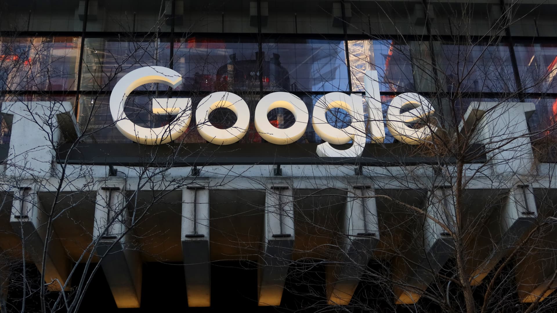108114922 1741797879290 gettyimages 2204630951 img 6899 google01 03112025.jpeg
