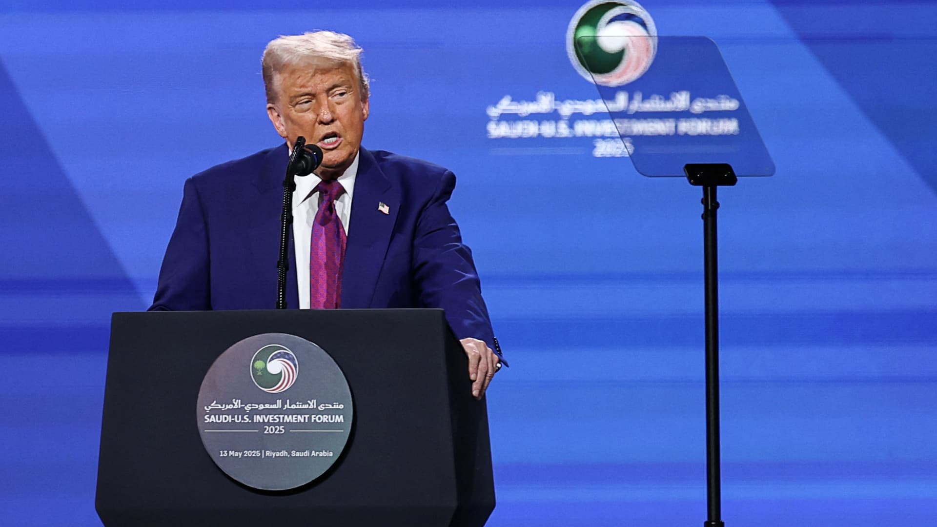 108144806 17471507972025 05 13t153930z 238961086 rc23hea79rhb rtrmadp 0 usa trump gulf investment.jp .jpeg