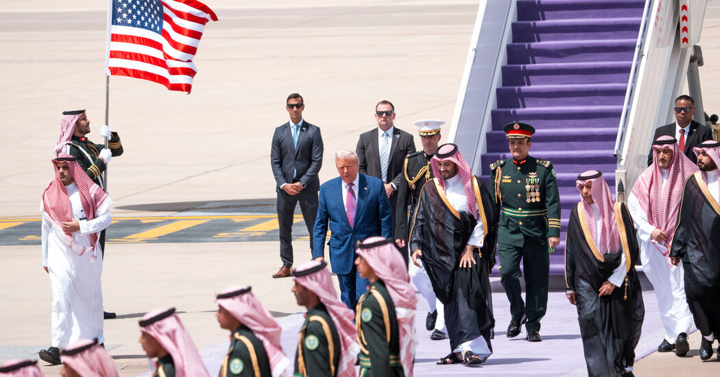 13int trump royal treatment qmhw facebookjumbo.jpg