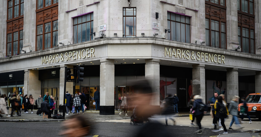 13xp marksandspencers1 facebookjumbo.jpg