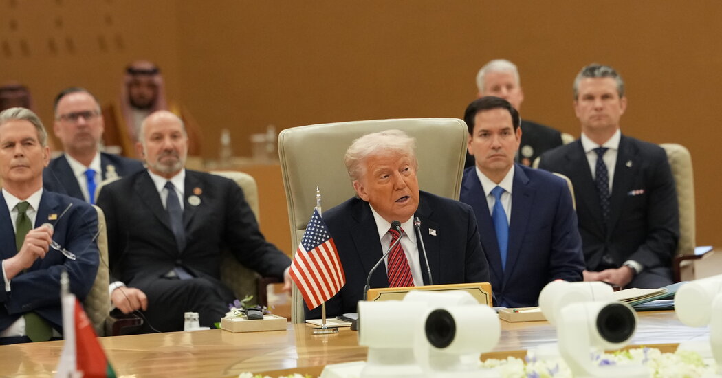 14trump news header4 facebookjumbo.jpg