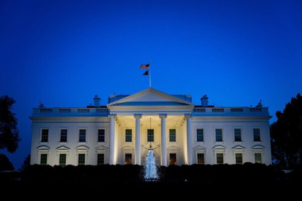 White House Criticizes Moody’s Downgrade to US Credit Rating 1747478864 1200x800.jpg