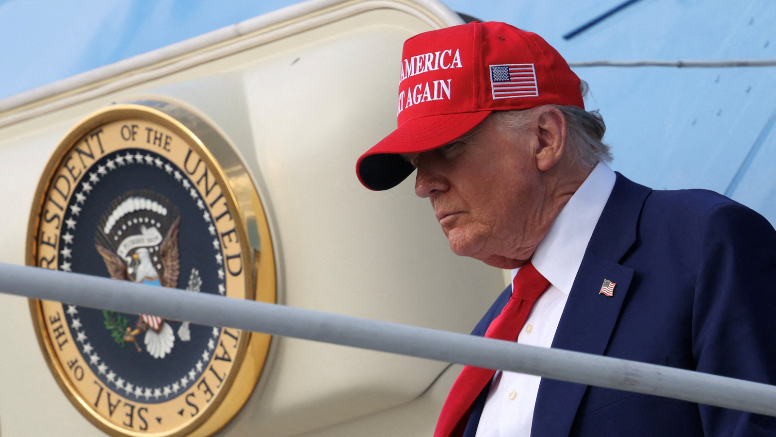 Donald trump faa firings 1739821656428 1747195839757.jpg
