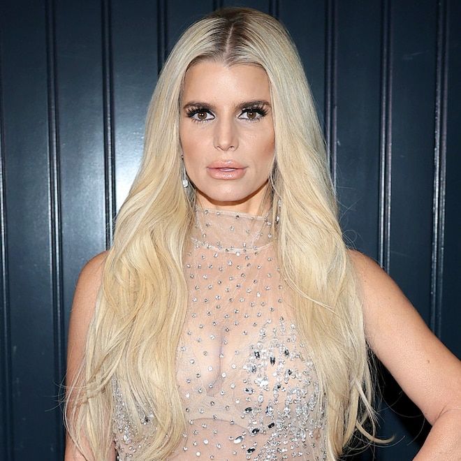 Jessica simpson makes tv comeback after 15 years with powerful ‘american idol’ performance