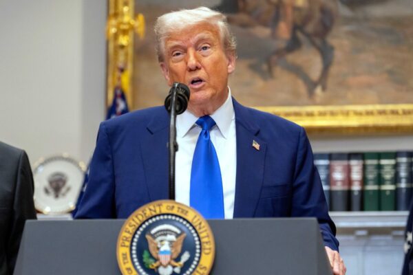 ‘Eat the tariffs’: Trump asks Walmart as retailer expects prices to rise | World News Trump a97f8d 20250513193351.jpg