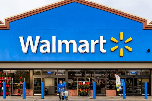 Trump warns Walmart against raising prices, tells company to “eat the tariffs” Gettyimages 1878347043.jpg
