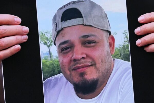 Judge in Abrego Garcia case to review whether Trump administration can keep case details secret Gettyimages 2211837932.jpg