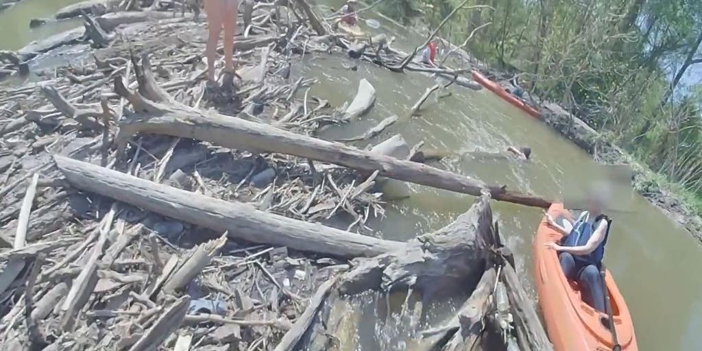 Kayak.jpg