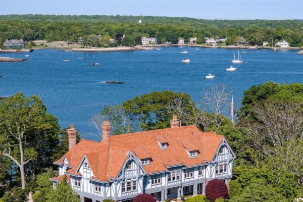 A Bridgewater exec is still trying to sell his private island. He cut its price — and threw in a mainland house with a dock. Tv7ktkuturbxy82y2ywotjjzs0yzgnjltrinzgtogfknc01mdi5ymnimtayytcuanblz5gtbc0esm0cdg.jpeg