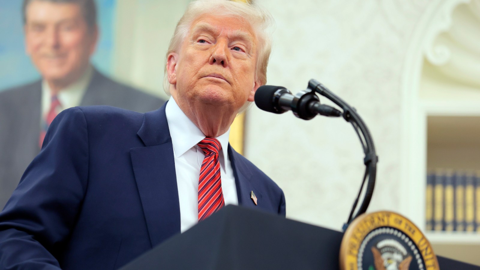 Trump tariffs walmart c30543.jpg